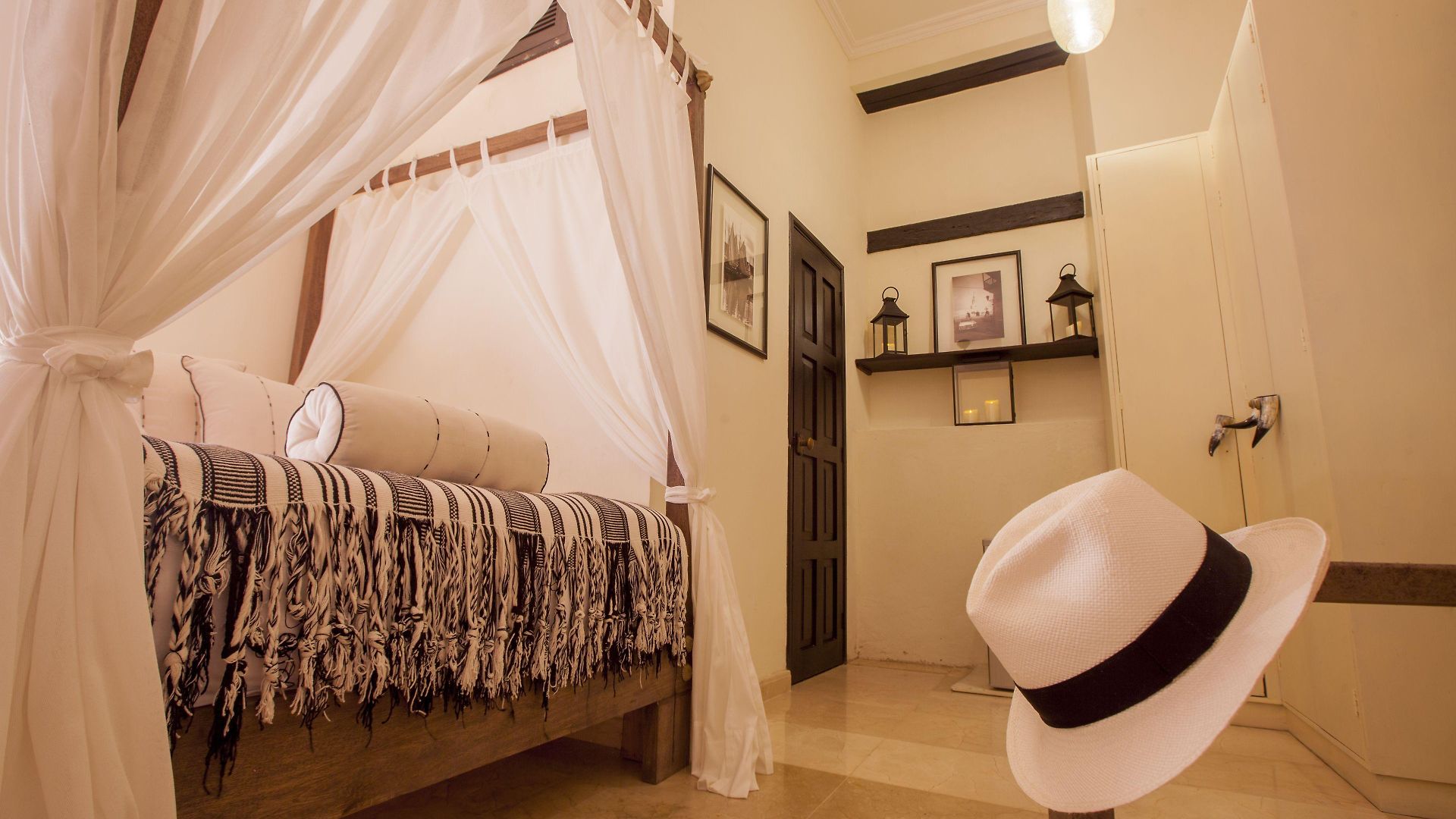 Casa De Alba Boutique