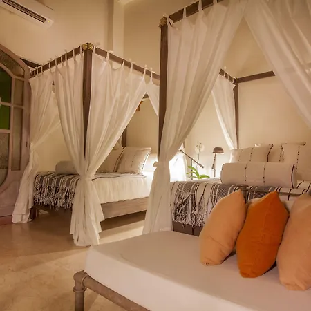 Casa De Alba Boutique Hotel 5*