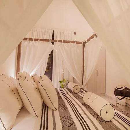 Hotel Casa De Alba Boutique 5*